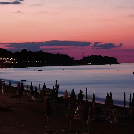 Nyaraló Vacanze Tra Mare E Monti 