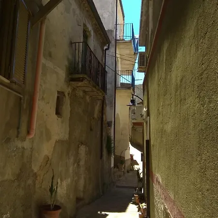 Nyaraló Vacanze Tra Mare E Monti 
