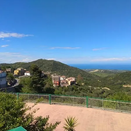 Vacanze Tra Mare E Monti 
